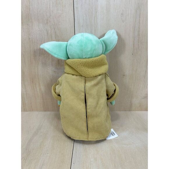 Yoda Star Wars Lucas Film Ltd 7" Mandalorian Baby Yoda Plush Toy Green Brown - Picture 2 of 4